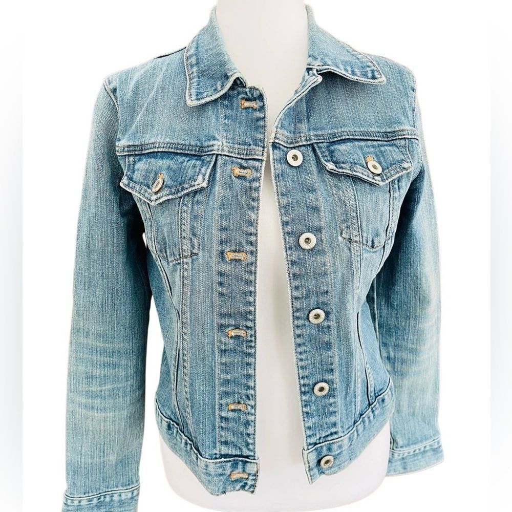 GAP Stretch button front Denim Jacket size XS.